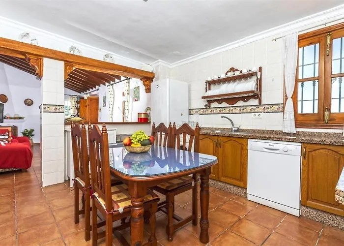 El Puntal De Nieves * Nerja